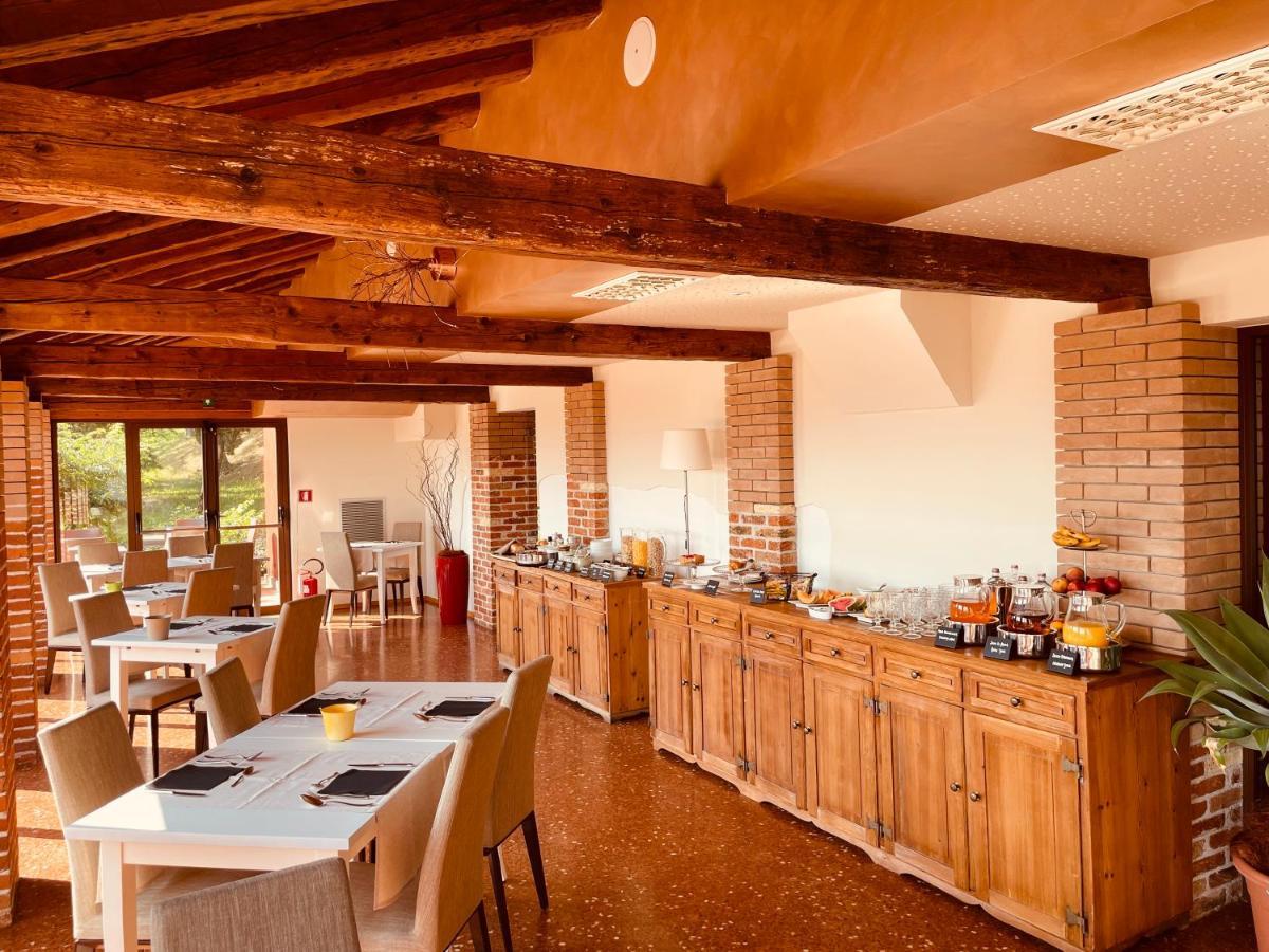 Elliot Osteria E Dormire In Collina Manzano Bagian luar foto